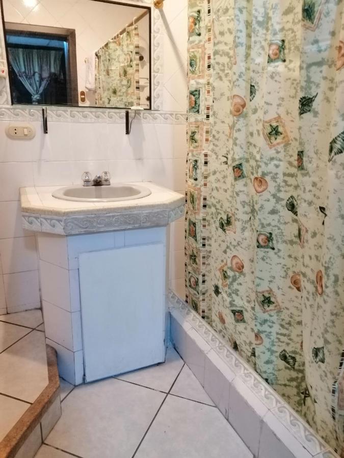 Hotel Sol De Oro Гуаякуил Екстериор снимка
