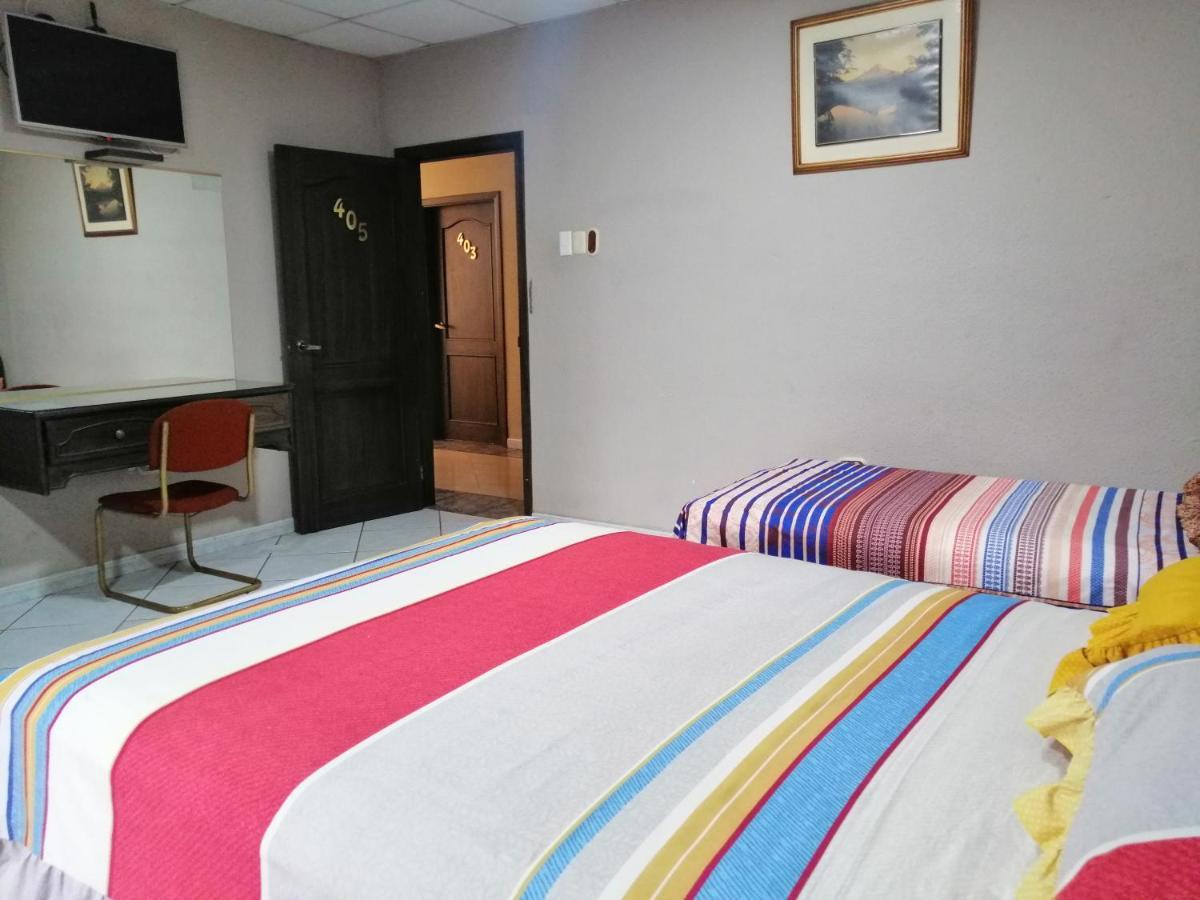 Hotel Sol De Oro Гуаякуил Екстериор снимка